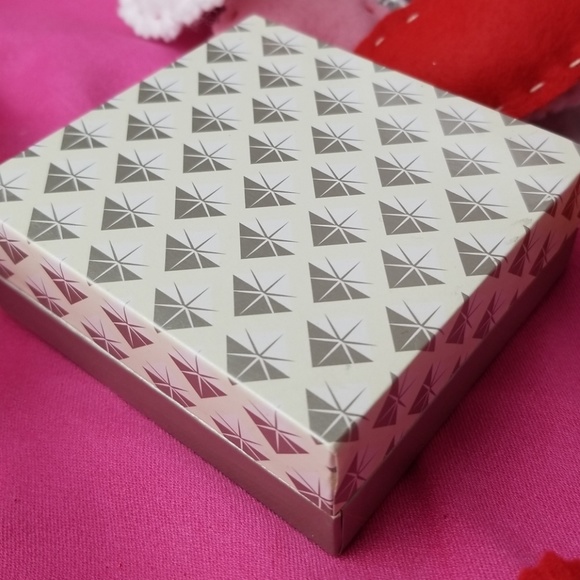 ❤❤VALENTINES SPARKLE ALLURE  NECKLACE - Picture 5 of 8